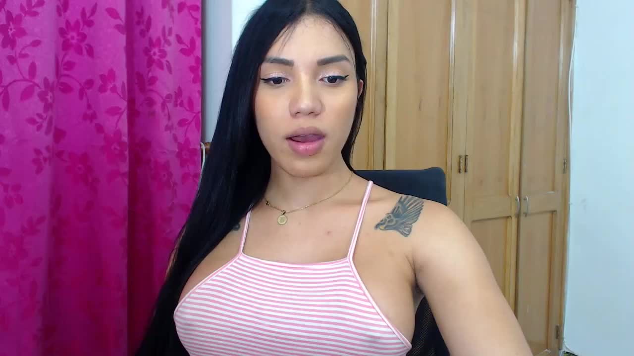 sexy latina tgirl!